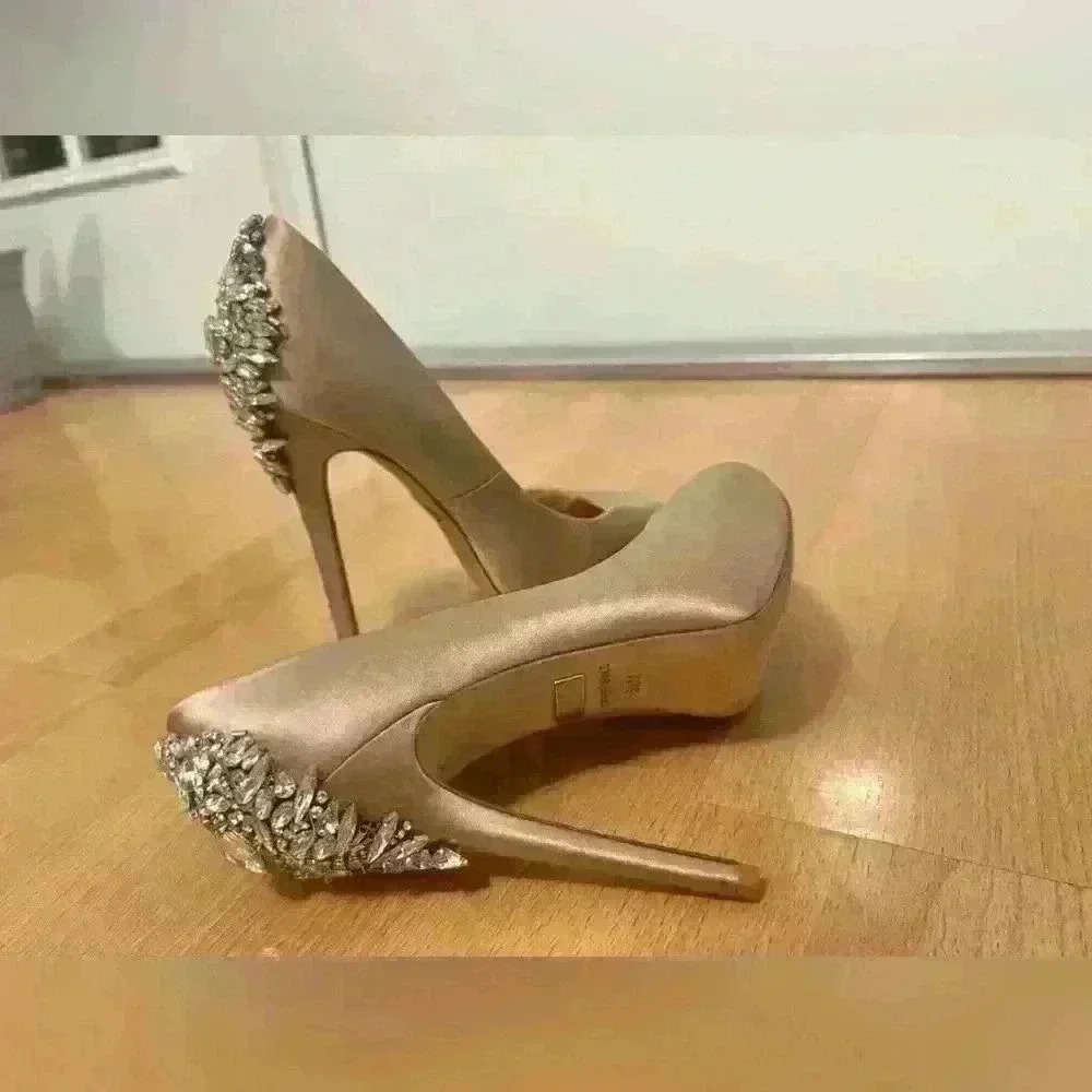 Badgley Mischka Kiara Crystal Heel Rose Gold Platform Pumps Size 5.5 - Picture 4 of 9